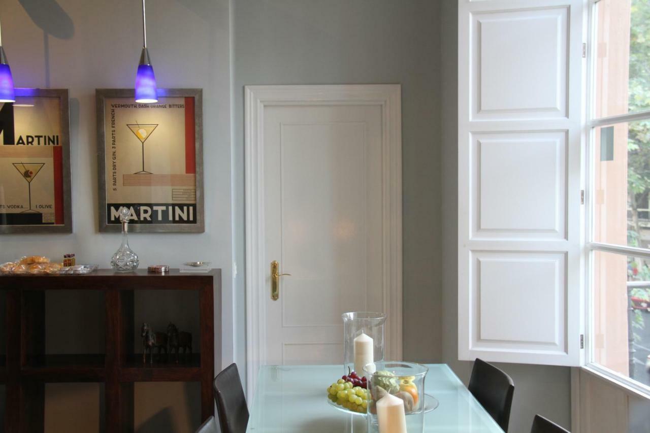 Luxurious 2 Bedroom Flat In A Historic Building Sevilha Exterior foto