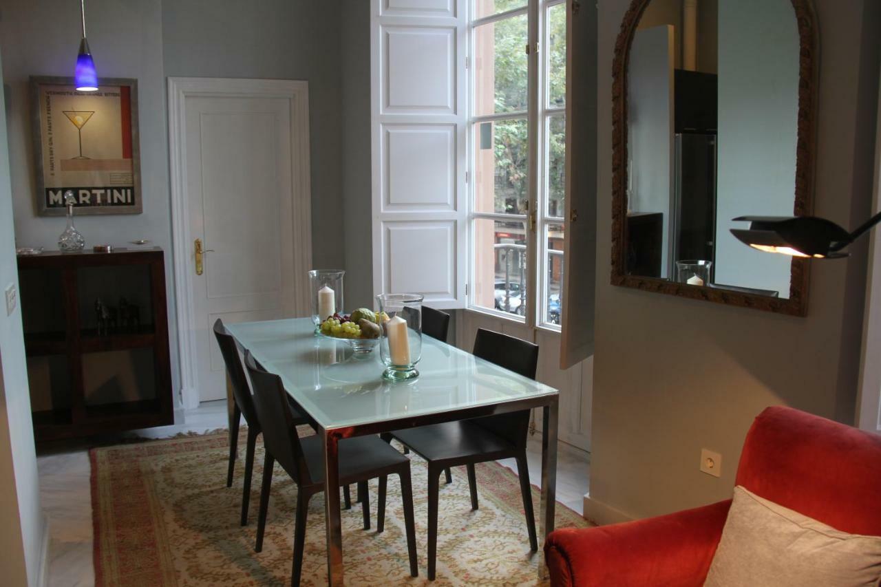 Luxurious 2 Bedroom Flat In A Historic Building Sevilha Exterior foto