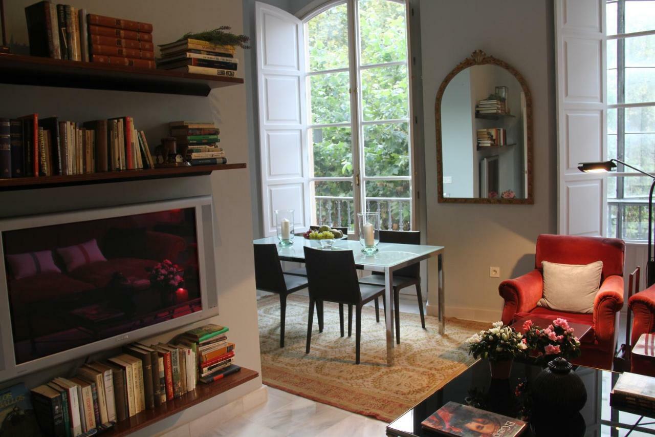 Luxurious 2 Bedroom Flat In A Historic Building Sevilha Exterior foto
